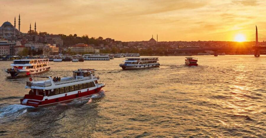 Istanbul: Bosphorus And Golden Horn Morning or Sunset Cruise - Bosphorus and Golden Horn in one smooth ride, morning light or sunset glow