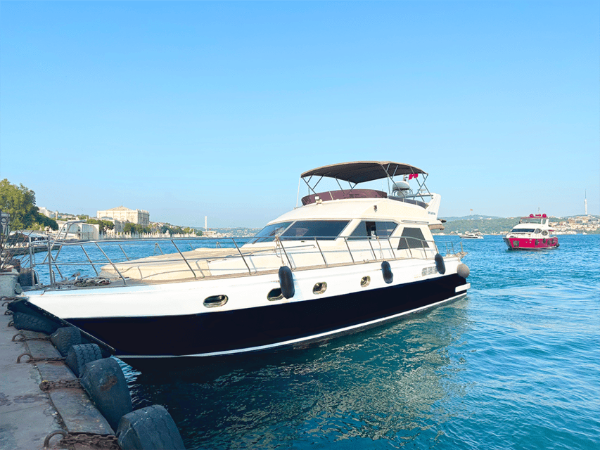 Istanbul: Bosphorus and Golden Horn Sunset Yacht Cruise - Galata Tower and the Golden Horn finish: what the last stretch can feel like