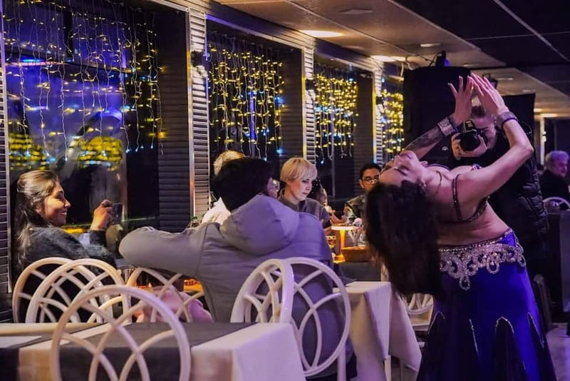 Istanbul: Bosphorus Cruise Dinner, Show & Alcoholic Drinks - The Route and Timed Views: From Dolmabahçe to the Maiden’s Tower