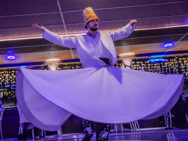 Istanbul: Bosphorus Cruise Dinner, Show & Alcoholic Drinks - Practical Tips So Your Night Goes Smooth