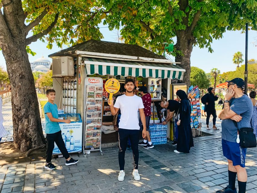 Istanbul: Bosphorus Cruise w/Audio Guide and Sunset Option - Getting to the pier near Gazete Market (and why the timing matters)