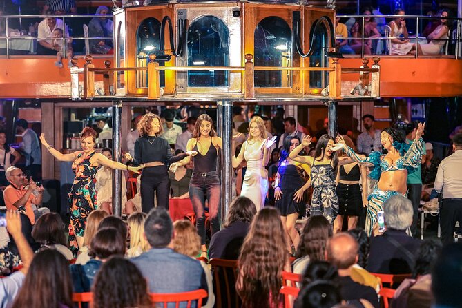 Istanbul Bosphorus Dinner Cruise: Live Folk Dance & DJ Experience - Palaces on both sides, Beylerbeyi and Dolmabahce lighting up the evening