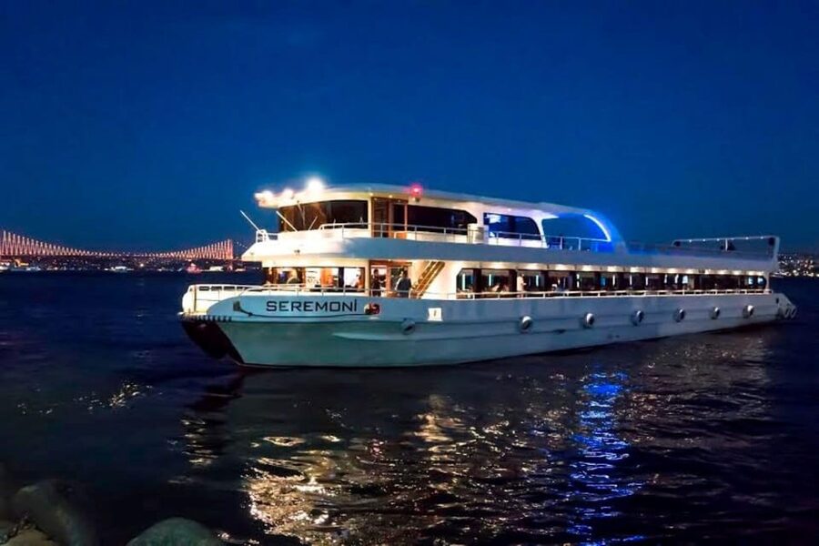 Istanbul: Bosphorus Dinner Cruise with Entertainment - The Cruise Route and the Night Sights You’ll Pass
