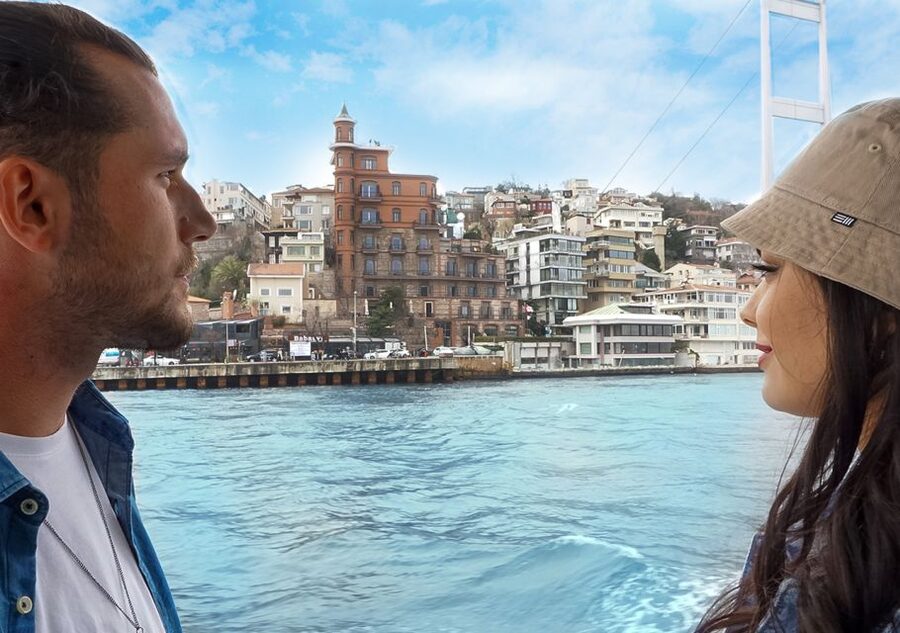 Istanbul: Bosphorus & Golden Horn Cruise Daytime or Sunset - Bosphorus Bridge, Rumeli Fortress, and Beylerbeyi Palace: When the Strait Feels Huge