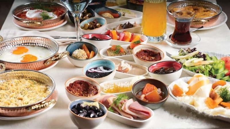 Istanbul: Bosphorus Morning Cruise with Breakfast - Key highlights to know before you go