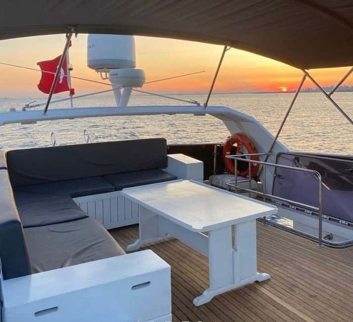 Istanbul: Bosphorus Morning or Sunset Yacht Tour with Snacks - Why a Bosphorus Morning or Sunset Cruise Works So Well