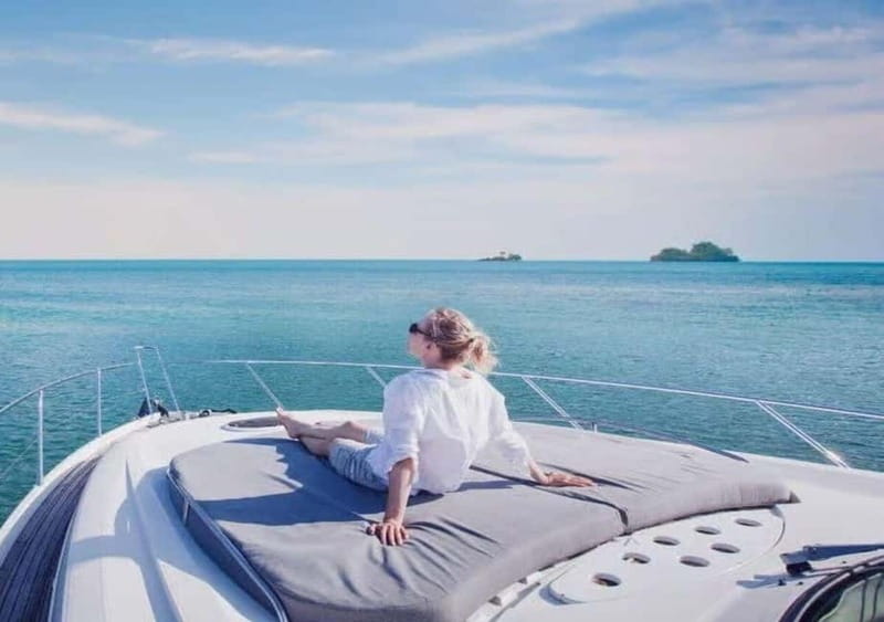 Istanbul: Bosphorus Morning or Sunset Yacht Tour with Snacks - Boarding the Yacht: Indoor Comfort, Outdoor Decks, and 40-Passenger Capacity