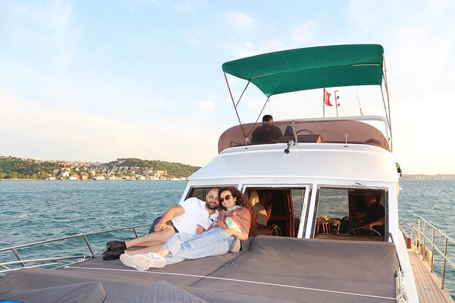 Istanbul: Bosphorus Morning or Sunset Yacht Tour with Snacks - Who Should Book This Tour (and Who Might Think Twice)