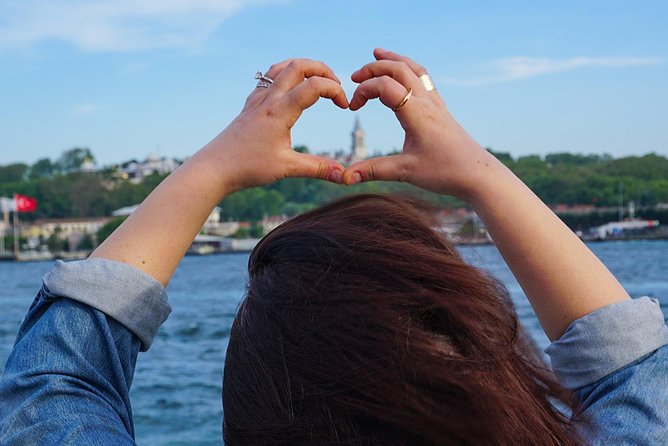 Istanbul Bosphorus Sightseeing Cruise - Audio on Your Phone: The Best Way to Turn Views Into Meaning