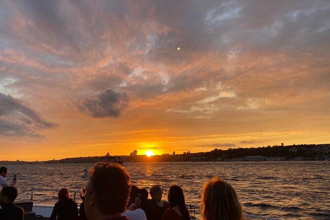 Istanbul Bosphorus Sunset Cruise with Wine on a Luxury Yacht - Guide narration: what the best moments sound like in English