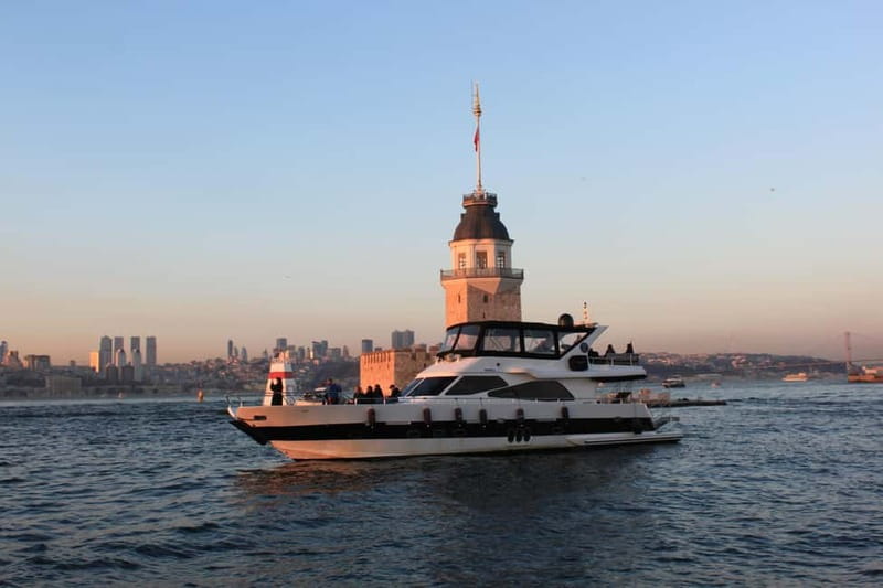 Istanbul: Bosphorus Sunset or Night Yacht Cruise & Transfers - Key highlights you can count on