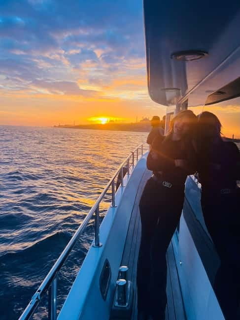 Istanbul: Bosphorus Sunset or Night Yacht Cruise & Transfers - Why a Bosphorus yacht cruise feels different in Istanbul