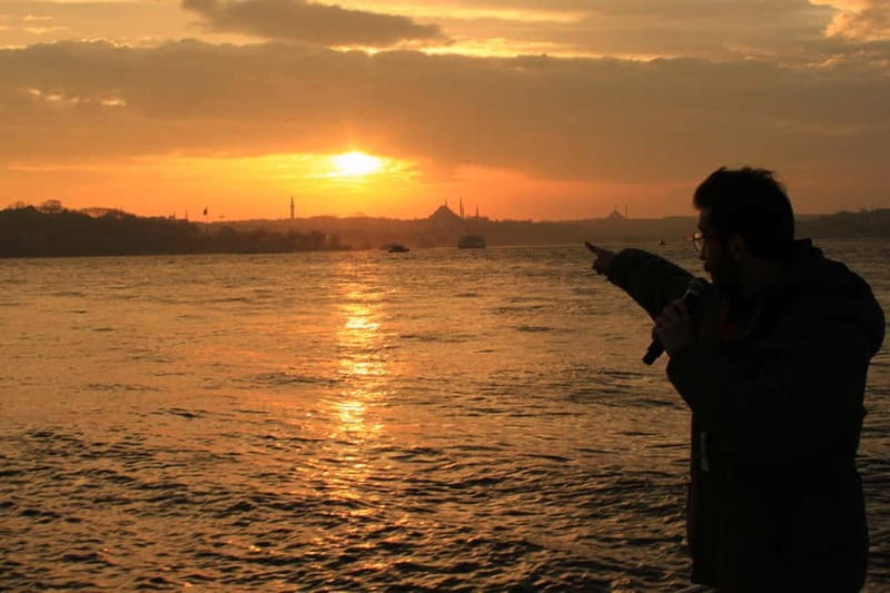 Istanbul: Bosphorus Sunset or Night Yacht Cruise & Transfers - Comfort on a yacht: who should go, and who should reconsider