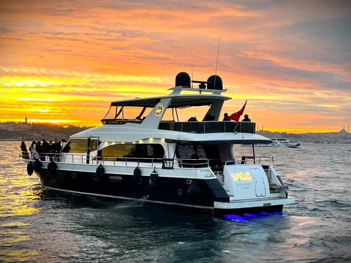 Istanbul: Bosphorus Sunset Yacht Cruise with Live Guide - Why the Bosphorus works so well from a yacht
