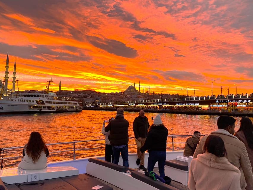 Istanbul: Bosphorus Sunset Yacht Cruise with Live Guide - The route from Dolmabahçe Palace to the Bosphorus bridges