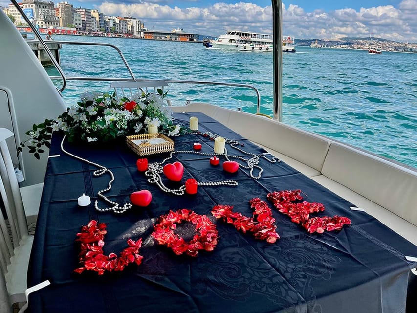 Istanbul: Bosphorus Yacht Cruise at Sunset with Snacks - The guide makes or breaks it: what you can learn on board