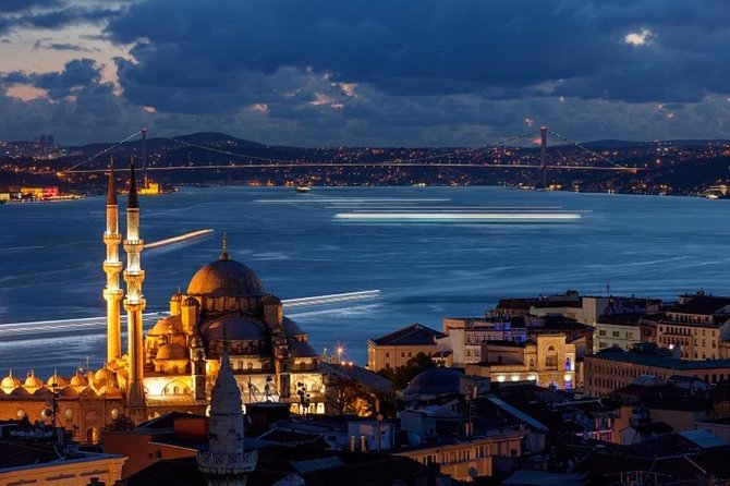 Istanbul by Night: Turkish Dinner and Show - Belly Dance and Anatolian Folklore: The Show’s Real Strength