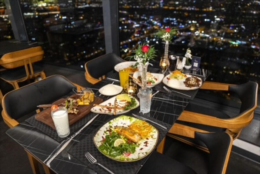 Istanbul: Camlica Tower Entry with Optional Dining Choices - Going up in the lift: photo angles and deck rhythm
