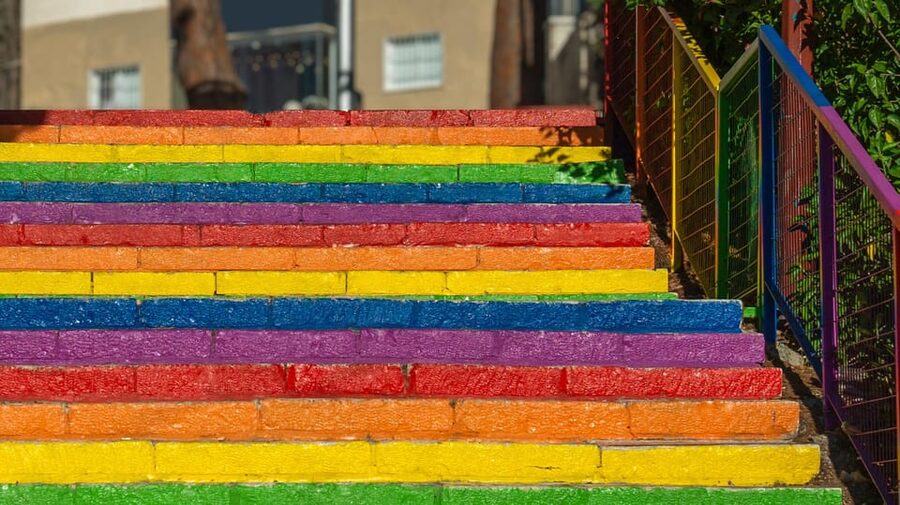 Istanbul: Colorful Fener & Balat Walking Tour w/Expert Guide - Why Fener and Balat feel different from the main sights