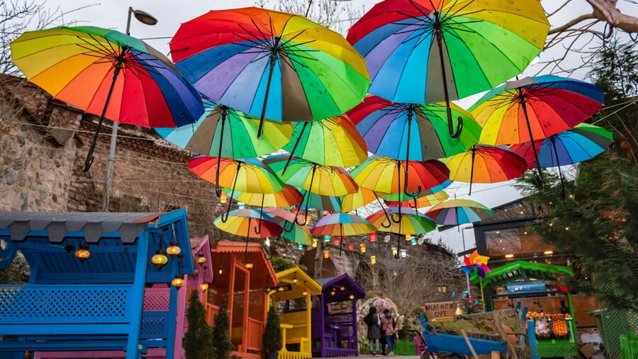 Istanbul: Colorful Fener & Balat Walking Tour w/Expert Guide - Bulgarian Church in Balat, also called the Iron Church