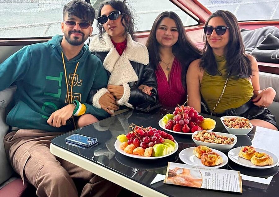 Istanbul: Daytime Bosphorus Yacht Cruise with Fruit & Snacks - Why this Bosphorus cruise is such a good Istanbul change of pace