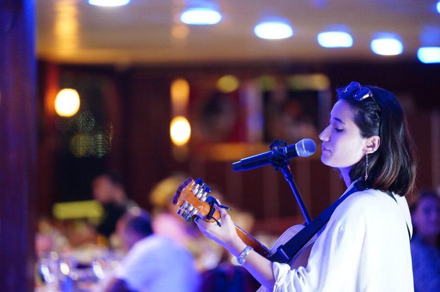 Istanbul: Dinner Cruise and Entertainment with Private Table - The Bosphorus Route: Dolmabahçe to Maiden’s Tower