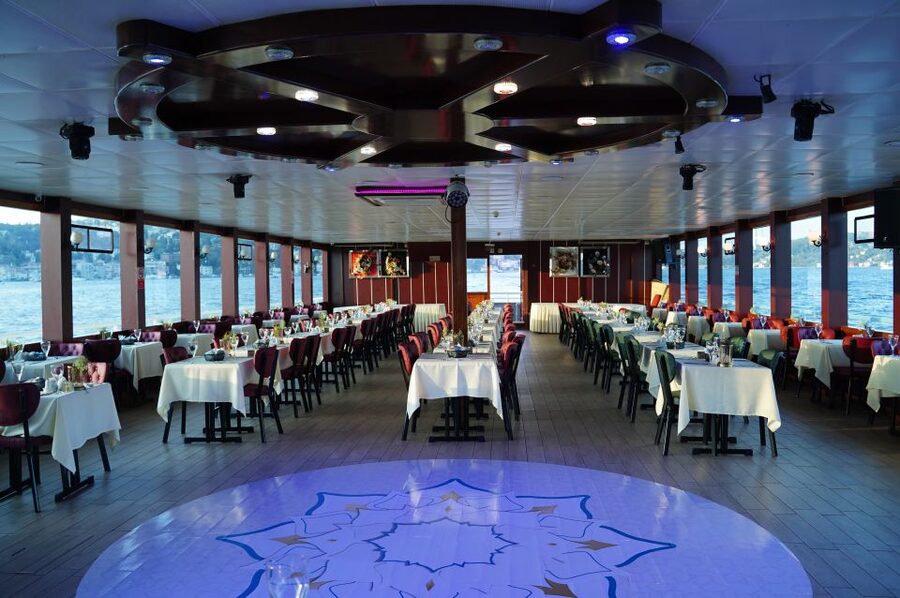 Istanbul: Dinner Cruise and Entertainment with Private Table - Live Dance and Music: Folk, Belly Dance, and Onboard DJ