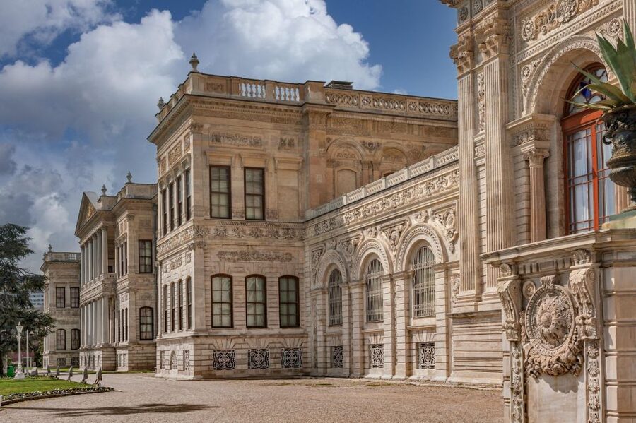 Istanbul: Dolmabahce Palace Tour and Bosphorus Yacht Cruise - The luxury yacht cruise, your best angle on the Bosphorus