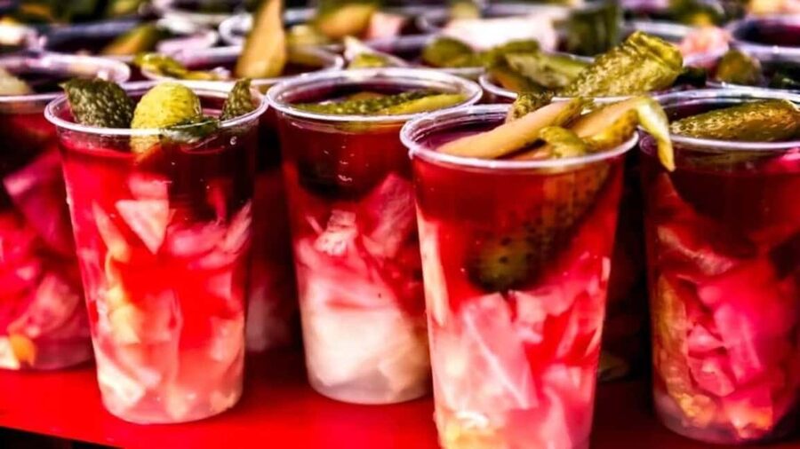 Istanbul: Eat Like a Turk with a Local Guide - Price and logistics for $81: group size, walking pace, and what is not included
