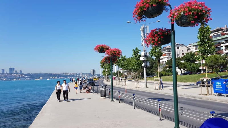 Istanbul: Explore Istanbul Asian Continent - Uskudar lunch: Turkish comfort food with enough time to enjoy it