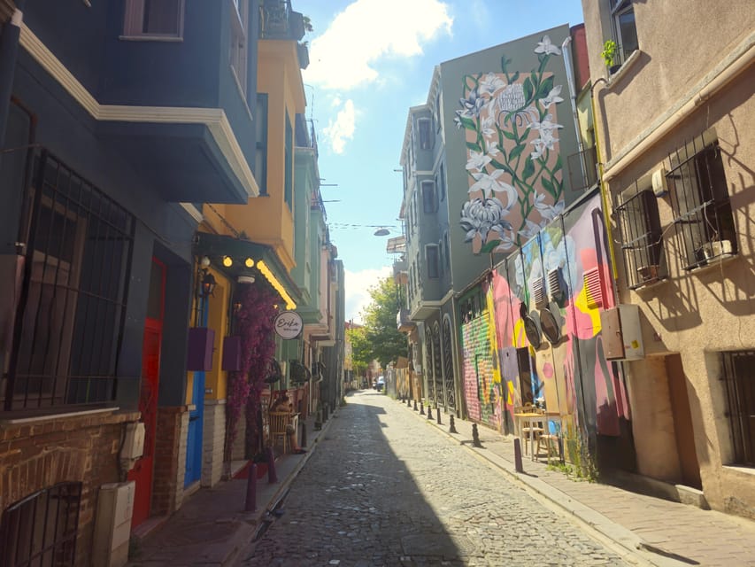 Istanbul: Fener & Balat Guided Tour through Colored Streets - Virgin Mary Greek Orthodox Church and the feel of local worship