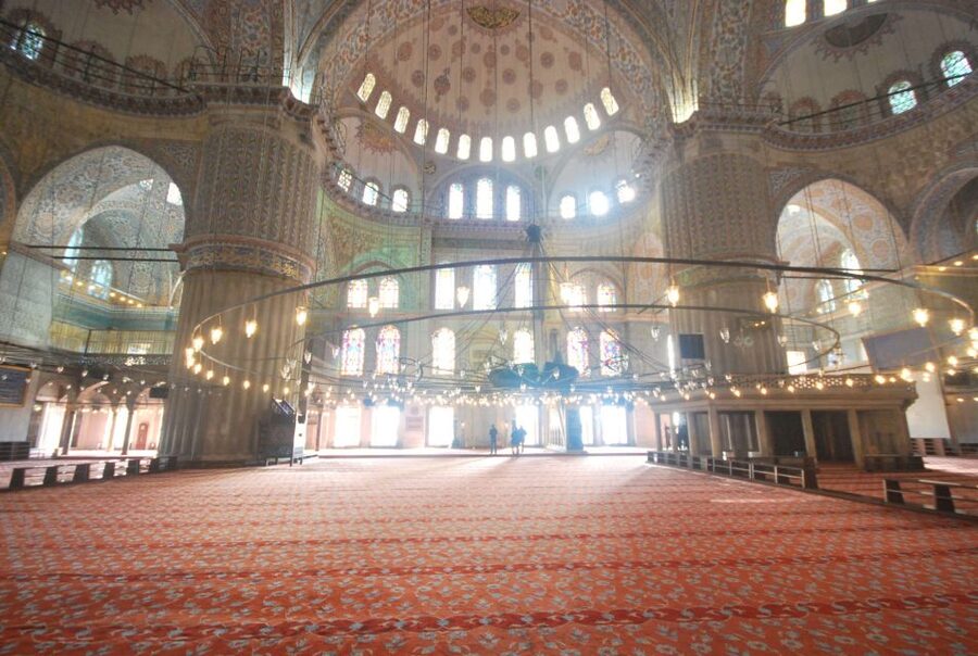 Istanbul Full Day Byzantine & Ottoman Traces Tour - Topkapi Palace and the Harem: Ottoman power without the fluff