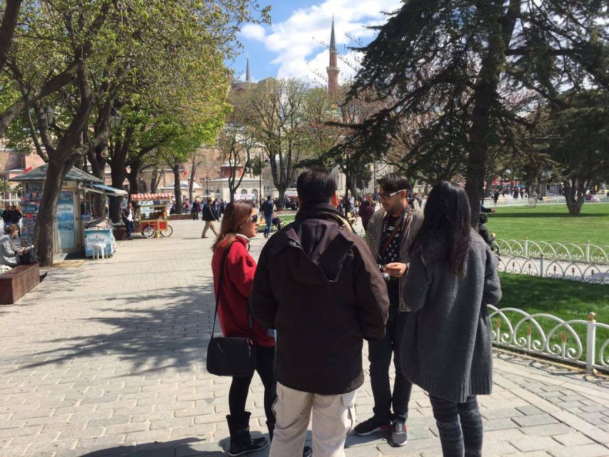 Istanbul: Full-Day City Highlights Tour with Lunch - Topkapi Palace: the Ottoman power center, not just a pretty courtyard