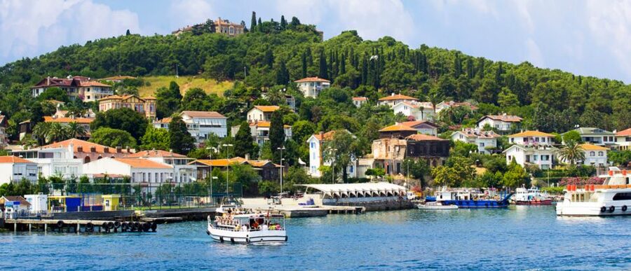Istanbul: Full Day Princes Islands Guided Tour with Lunch - Key Points at a Glance