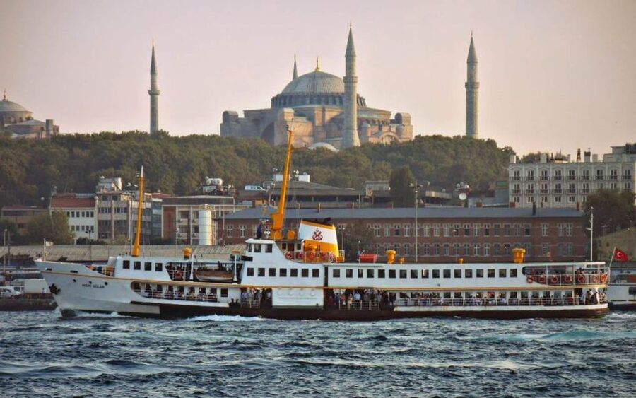 Istanbul: Full Day Princes Islands Guided Tour with Lunch - A Princes Islands Day With Both Ferries and Free Time