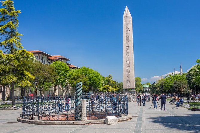 Istanbul: Full-Day Tour with Top Attractions from Hotels or Port - Grand Bazaar Jewelers and Shopping Stops: Souvenirs With a Real Timeline