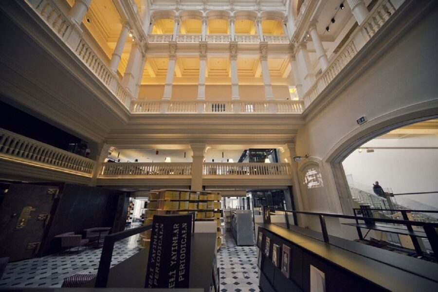 Istanbul: Galata District Walking Tour - Getting started at Tunel Funicular Beyoğlu, then walking Istiklal Caddesi