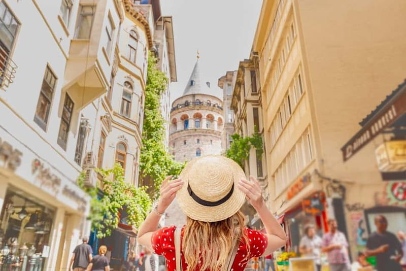 Istanbul: Galata, Taksim, Istiklal & Karaköy Walking Tour - Why this Galata, Karaköy, and İstiklal Avenue walk is such a smart Istanbul afternoon