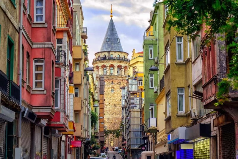 Istanbul: Galata, Taksim, Istiklal & Karaköy Walking Tour - Galata Tower, narrow streets, and that first real “I get it now” viewpoint