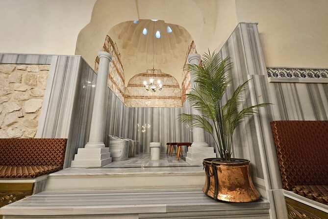 Istanbul Gedikpasa Historical Turkish Bath with Privacy Option - Tea and Turkish delight: the calm landing
