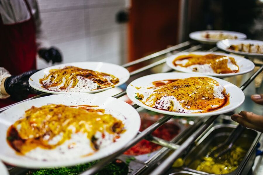 Istanbul: Guided Food and Culture Tour - Kadıköy Çarşı: street food, market stalls, and the kind of snacks you would miss alone