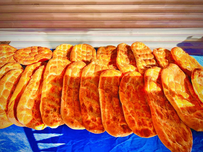 Istanbul: Guided Food Tour with Ferry Ride and Tastings - İskender kebap, künefe, pistachios, and the Turkish coffee finish