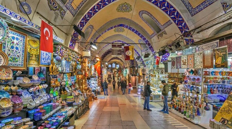 Istanbul: Guided Old City Tour and Bosphorus Sunset Cruise - A scenic loop on the Bosphorus: Dolmabahce, bridges, and waterfront stops