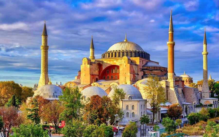Istanbul: Guided Old City Tour and Bosphorus Sunset Cruise - Hippodrome Square and the German Fountain: context before the big monuments