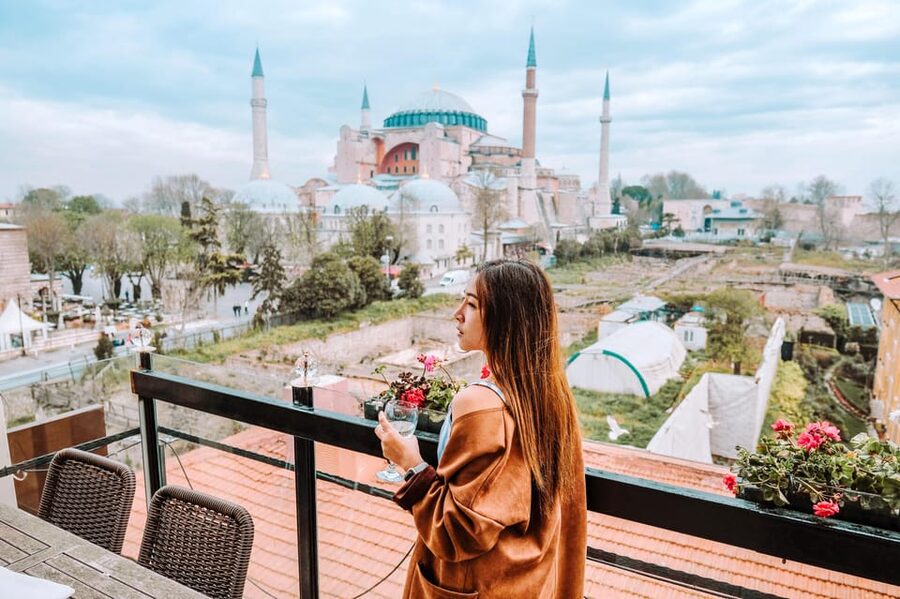 Istanbul: Hagia Sophia, Blue Mosque, & Basilica Cistern Tour - Sultanahmet in 4 Hours, Starting at the German Fountain