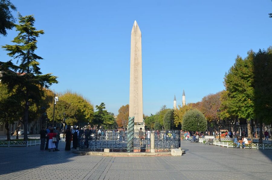 Istanbul: Hagia Sophia, Blue Mosque, & Basilica Cistern Tour - What to Wear, What to Bring, and How to Avoid Queue Stress
