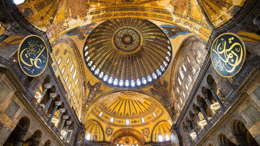 Istanbul: Hagia Sophia Guided Tour with Expert Guide - Why Hagia Sophia makes more sense with a real guide