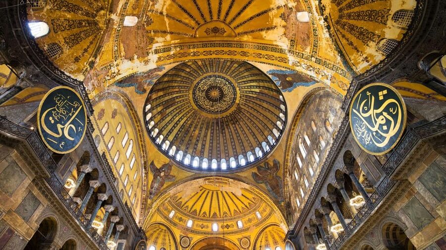 Istanbul: Hagia Sophia Guided Tour with Skip-the-Ticket-Line - Skip-the-Line Entry, Then a Smooth Start Inside