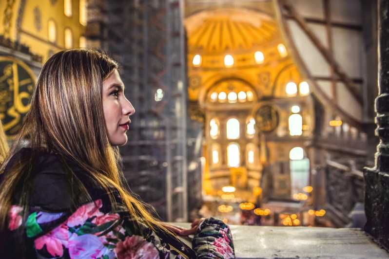 Istanbul: Hagia Sophia Mosque and Museum Skip-The-Line Combo - Where You Meet at Hippodrome Square and How QR Entry Works