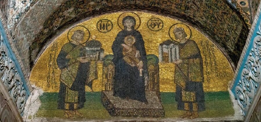 Istanbul: Hagia Sophia Skip-the-Line Ticket & Museum Option - AR and Audio Commentary: How to Use Your Phone Without Losing Time